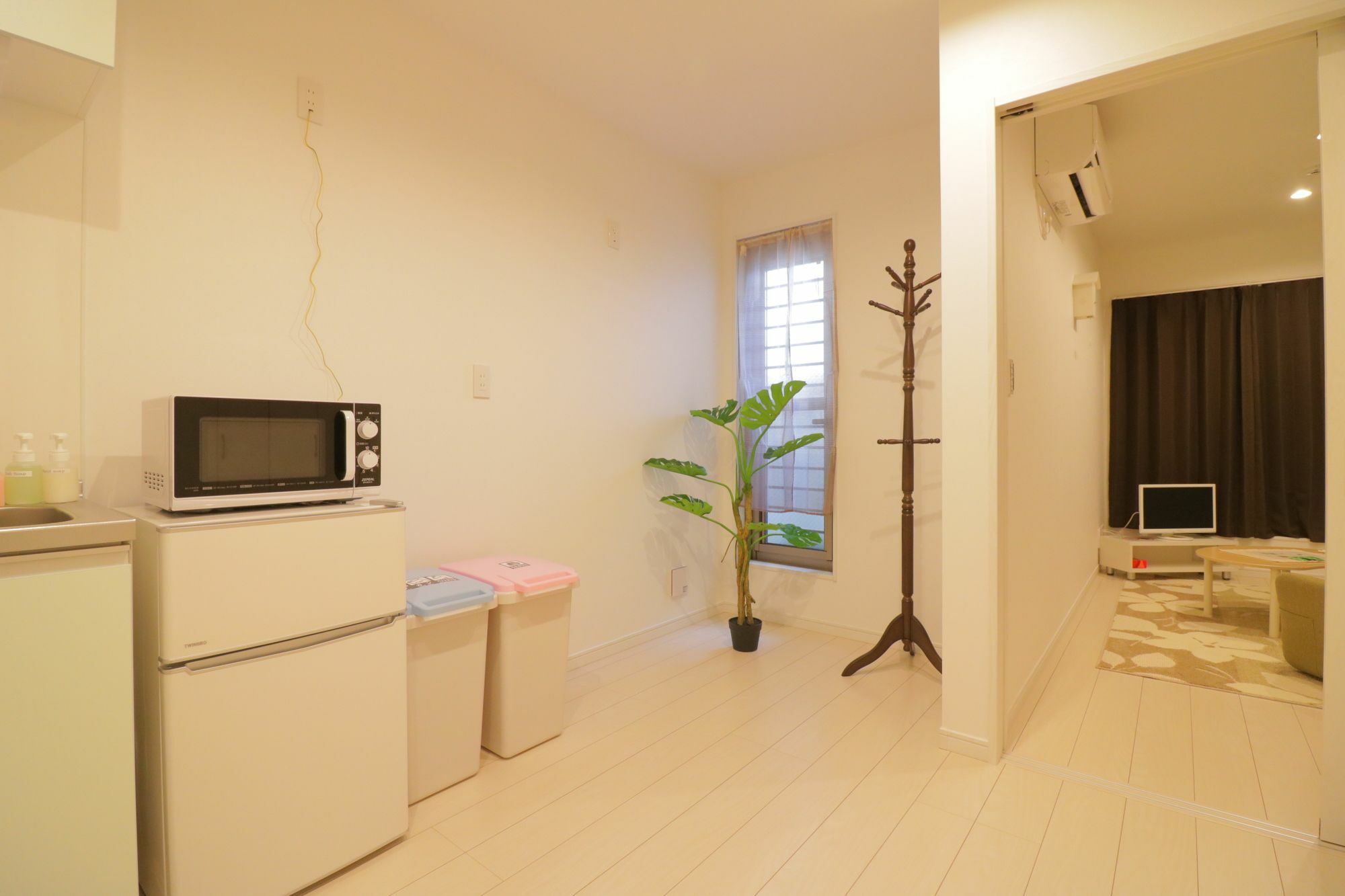 Hg Cozy Hotel No 12 京橋駅前 Осака Екстериор снимка